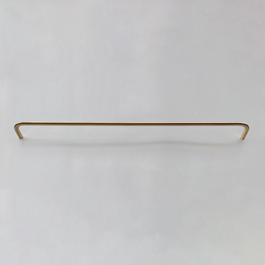 Upturned Series | Handle