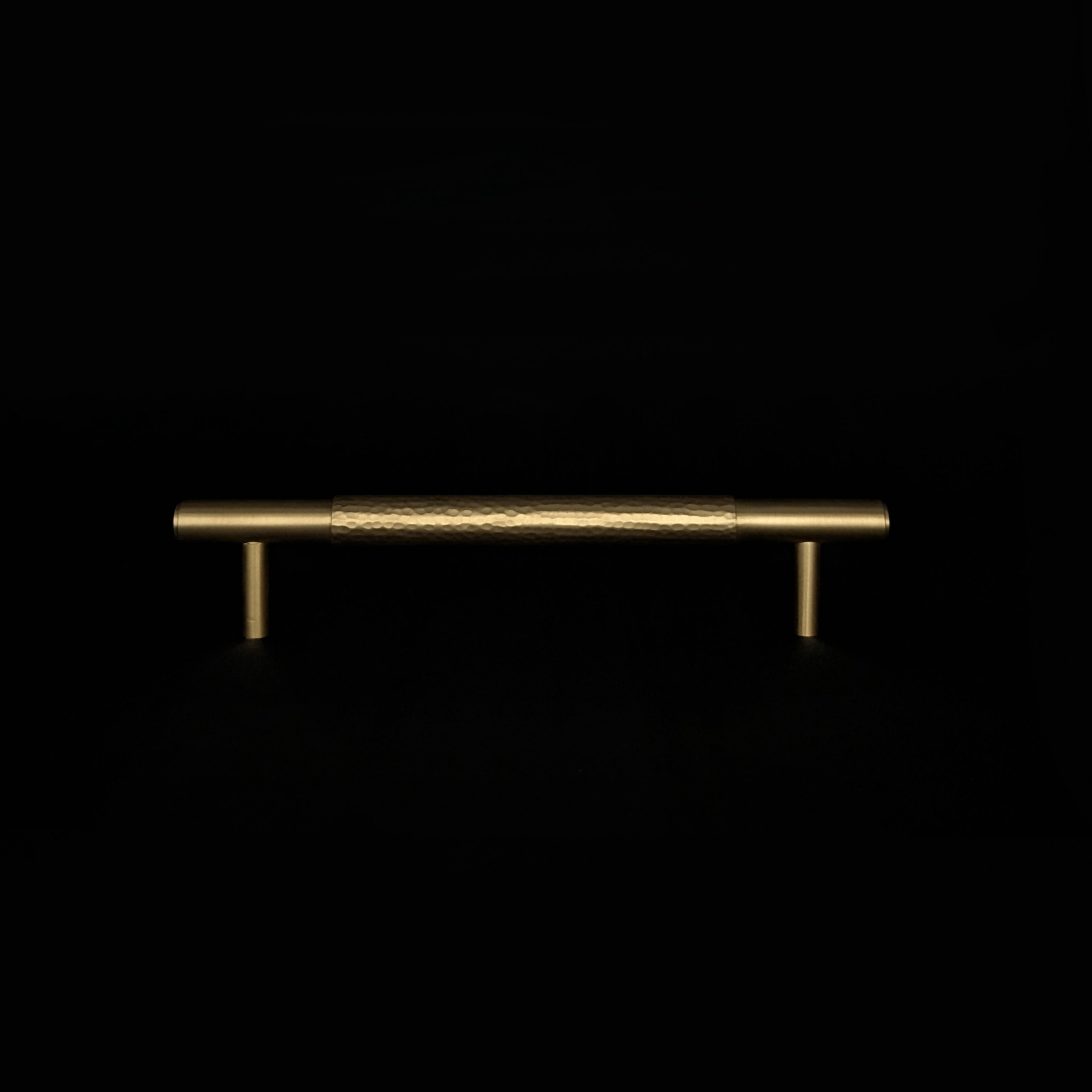 Semi Hammered Series | Handle