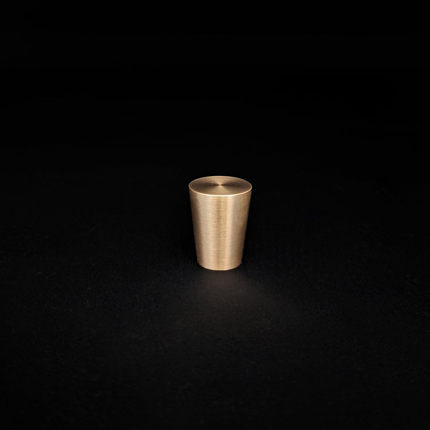 Conical Series | Knob